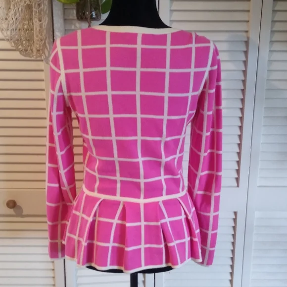 Banana Republic Pink Grid Peplum Sweater 100% Cotton Size Small - Picture 4 of 7